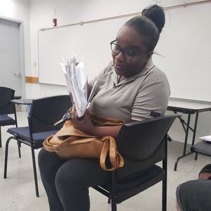 Meet your Posher, Edilia